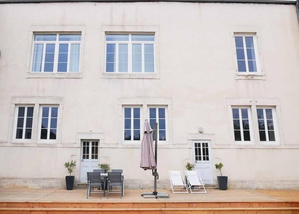 Clos De La Providence, Gite, Piscine Et Spa 3 Chambres Nolay  Exterior photo